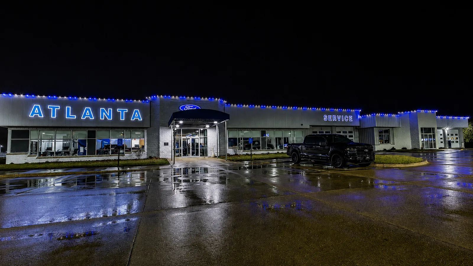 Commercial Christmas light installation in Metro Atlanta