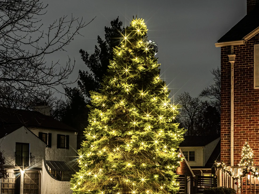 Residential Christmas light installation by Bright Lights GA in Metro Atlanta